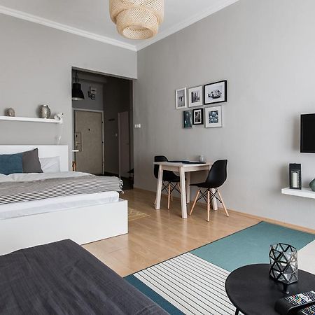 Revay 2 Apartment Budapest Ngoại thất bức ảnh